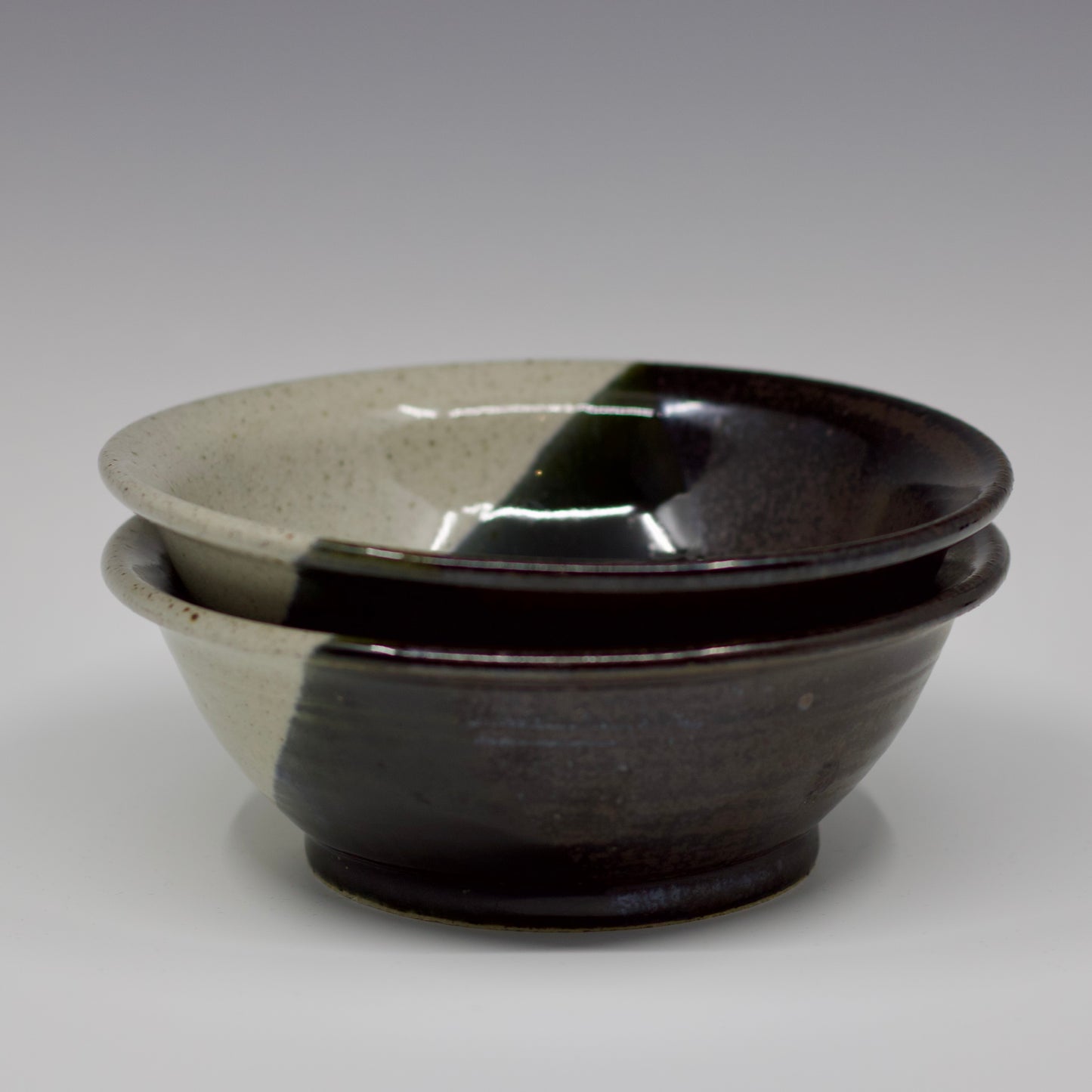 B&W Stoneware Bowls 6" (Set of 2)